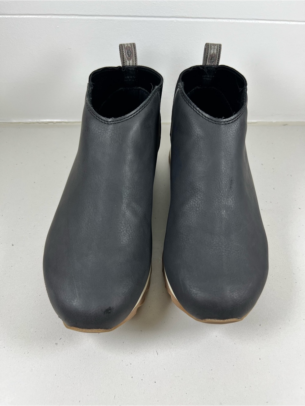 Merrell Alpine Chelsea Boots Black Vegan Leather Slip-On Ankle Boots Women’s 8 - Picture 4 of 6